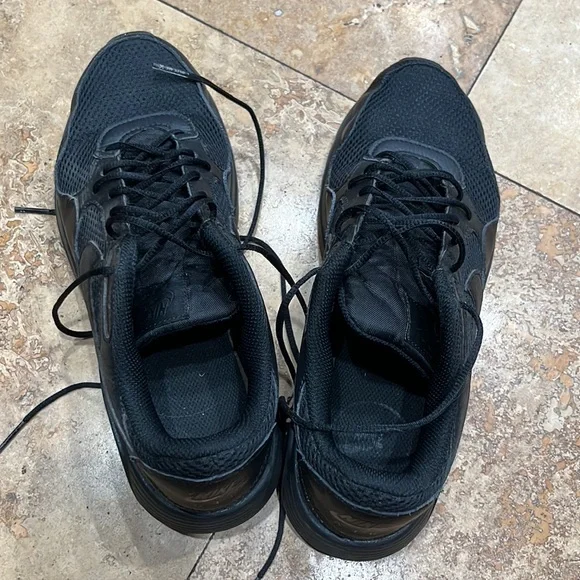 🔥EUC🔥 Nike air max shoes size M7.5/W9 - Picture 2 of 7